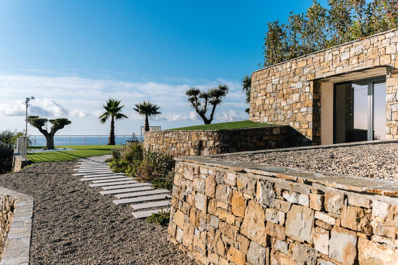 Villa Sabrina Riviera Dei Fiori A Picco Sul Mare Con Piscina Privata ,Wellness & Spa Imperia Zewnętrze zdjęcie