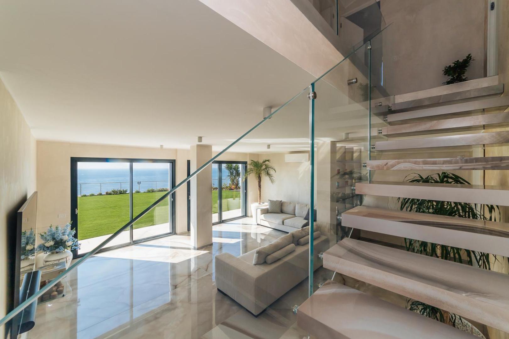 Villa Sabrina Riviera Dei Fiori A Picco Sul Mare Con Piscina Privata ,Wellness & Spa Imperia Zewnętrze zdjęcie